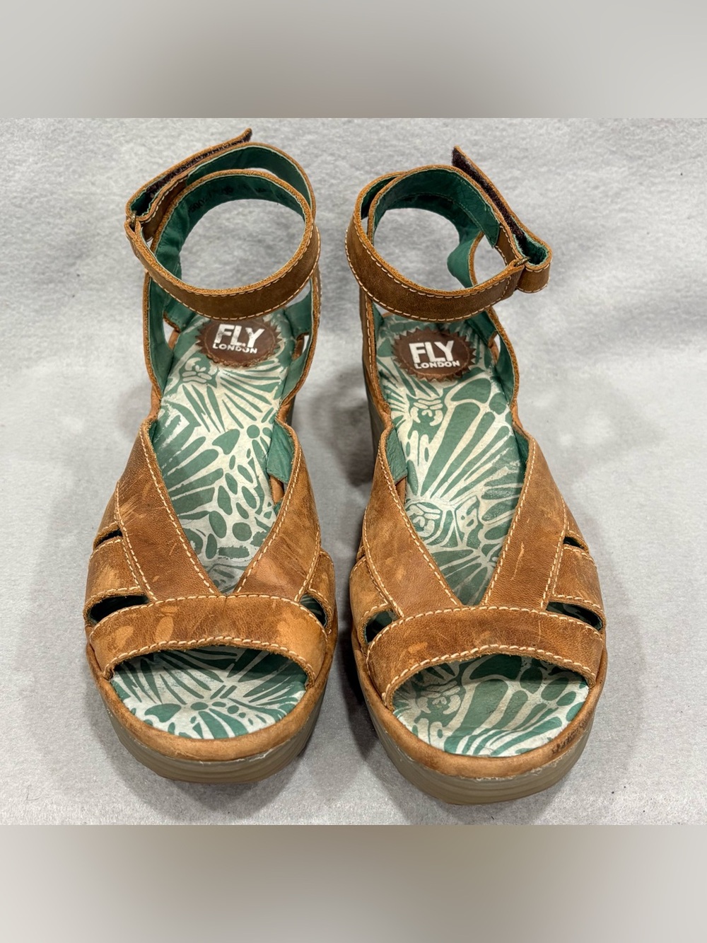 Fly London Yossa Wedge Sandal US 9 Tan Leather Chunky Retro Euro Chic Boho 90s
